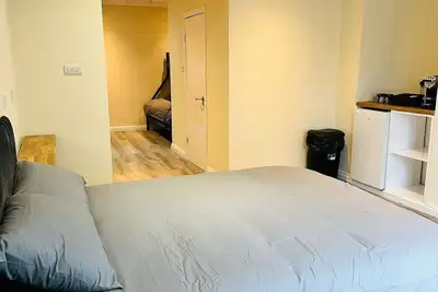 Flat 1 Castle View 5 Guest Family Suite