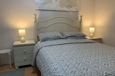 Image de Comfy, Spacious and Clean basement apartment