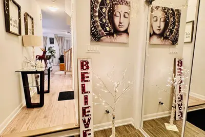 Image de New Built 3 Bedrooms Beautiful Townhouse & 2. 5 Bathrooms in Beautiful Community