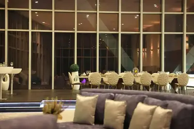 Image de Abu-Pen Abu Dhabi Penthouse