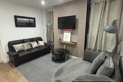 Image de Modern Cosy Spacious 4 Bedroom House