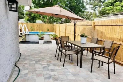 Image de New fresh house in Seminole close to beach