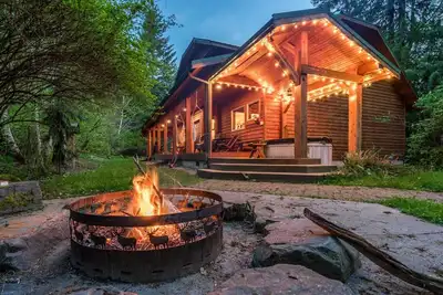 Image de Trillium Lodge+Studio: Book Your Summer Escape! Sleeps 10! Hot Tub+Sauna+Ev!