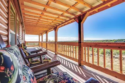 Image de 17 Mi to Tarleton State: Mtn-View Hideaway!