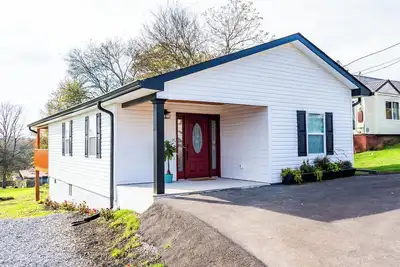 Image de Family Style Home in South Knoxville