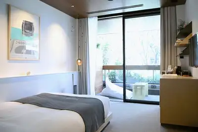 Image de Snazzy, Hip Room in Artsy Hotel in Shibuya + Balcony.