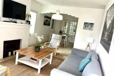 Image de Cozy and super location 2 Br  -1