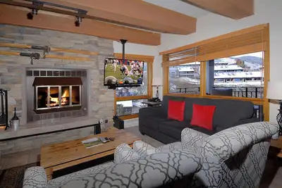 Image de Top Notch Plaza, Ski in/out, Hot tub, tennis