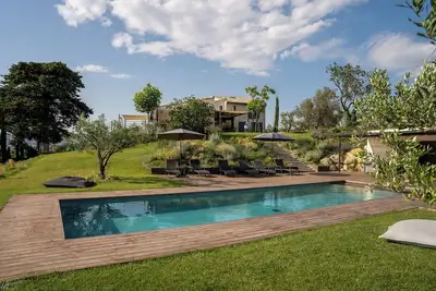 Image de Mas 25 pers - Un Nid en Provence