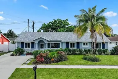 Image de 3-bedroom house in marvelous Pompano Beach with Ac
