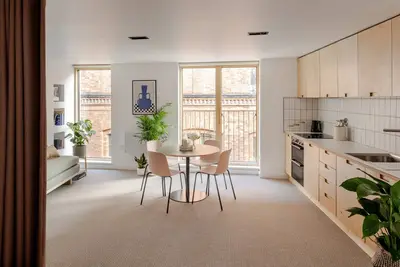 Image de Appartement-Prestige-Salle de bain et douche-Vue ville-Modern