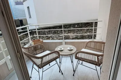 Image de Studio Neuf avec Balcon, à 2 min du Métro