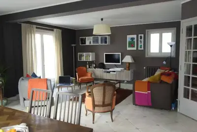 Image de Maison centre deauville proche place Morny avec jardin et garage.