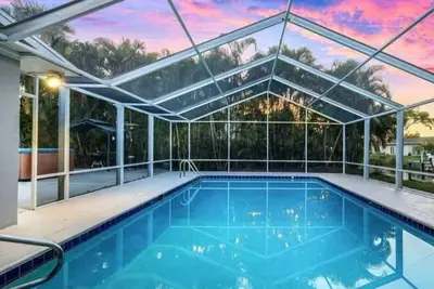 Image de Charming 2-Bed  Home With Pool