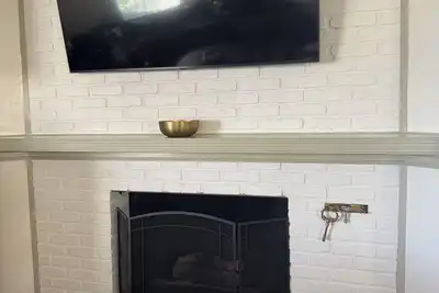 Image de Central Beverly Hills Home Away from Home