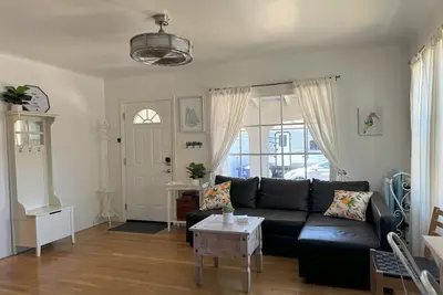 Charming Coral Cottage in Santa Cruz - Walk to Beach, Boardwalk & Downtown Fun!