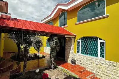 Image de Luxurious house near the airport - Tumbaco center