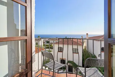 Image de Villa 'Casa Naranjos Capistrano Nerja' avec vue sur la mer, Wi-Fi et climatisation