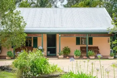 Image de 'Gams Road Retreat', Top Notch