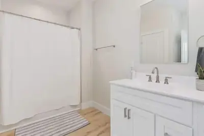 Image de Downtown Escape - 5 blocks to Riverwalk