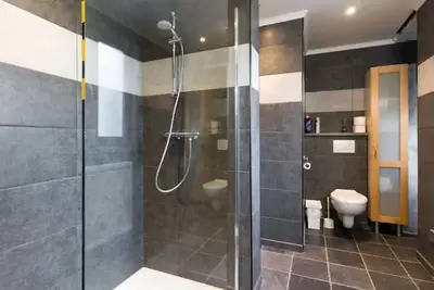 Image de Spacious Appartment on the canal @ brugge