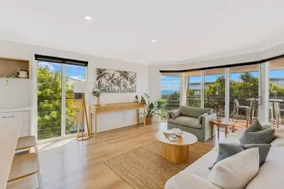 Image de Enjoy the sea breeze from this coastal retreat!