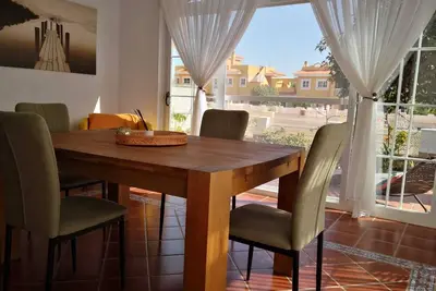 Image de 110m2 équipé 2 terrasses avec jardins