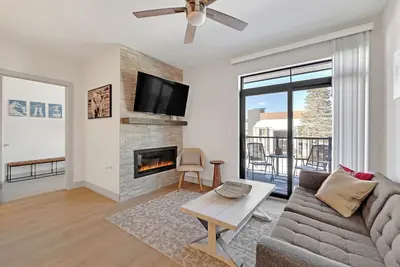 Modern 2br Condo In Silverthorne!