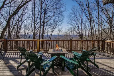 Image de Gated Golf & Lake community - North Ga Mountains!