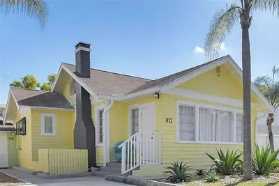 Image de Coastal Cottage Charming 2-bedroom house with Ac and WiFi in Lake Worth Beach