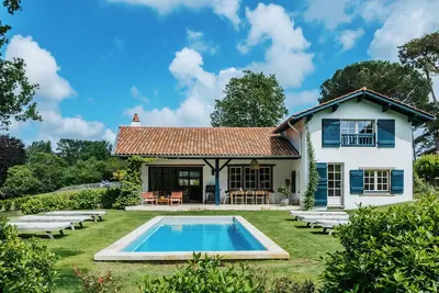 Image de Maison Belardia : alliance de campagne et confort