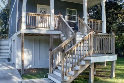 Image de Charming 3-bedroom house on saltwater creek in peaceful Midway