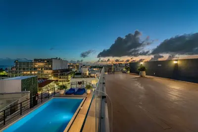 Image de Private Pool 3bd 3ba Sleeps 8
