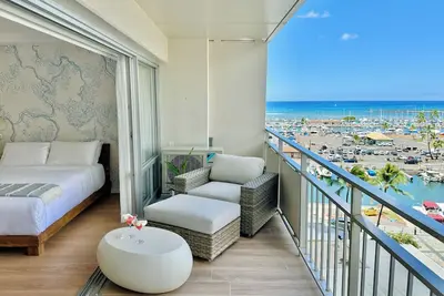 Image de 2 Queen Beds Oceanfront Home (Car Available)