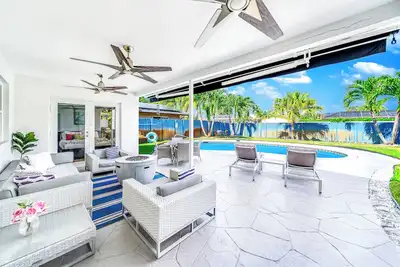 Image de Heated Pool! Close To Beach & Hardrock!