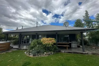 Image de Dark Sky Twizel on Simons Street