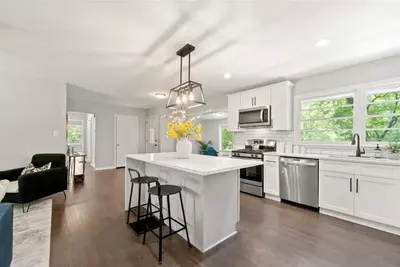 Image de Newly Renovated Home near Choa