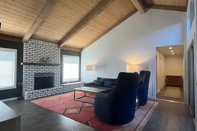 Image de Carmel Valley Village House