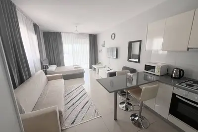 Image de Cozy studio in peaceful Trikomo with fitness room, WiFi, Ac