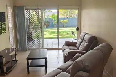 Image de Family-friendly, 2 min to the water, 10 min walk to water-park and wading pool