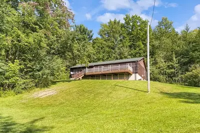 Image de Tranquil cabin in charming Machias close to Ski Resorts