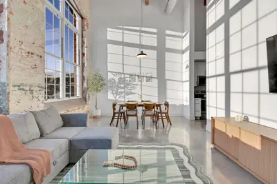 Image de Elegant 2bd Escape | Prime Location near Dt Gvl