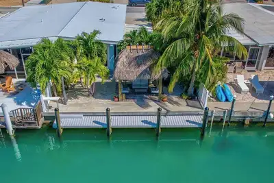 Image de P06 - Charming 2 bed, 2 bath half duplex with dockage and Cabana Club access