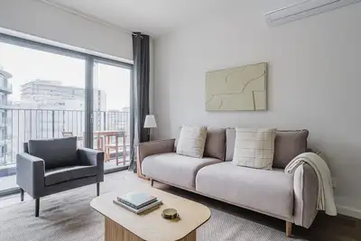 Image de Blueground | Paço do Lumiar 2bd apartment