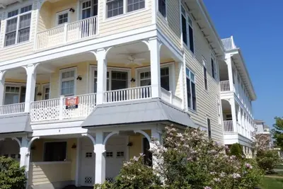 Image de Great Location Near Beach Boardwalk Amusement Piers Fox Park Conv Cntr Sleeps 10