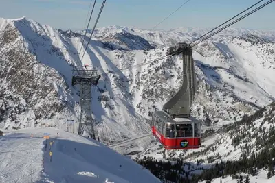 Image de Christmas at Snowbird! \nIron Blosam-unit1120