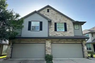 Image de Cozy townhome in The Woodlands