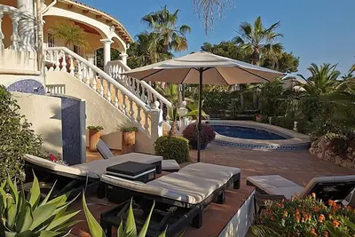 Image de Luxury 5 Bed Mountain Views Heated Pool Games Room