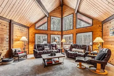 Image de Breck Mountain Home Near Main Street and Trails