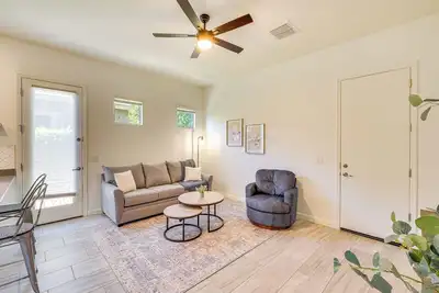 Image de 9 Mi to Chandler Fashion Center: Apt Near Golf!